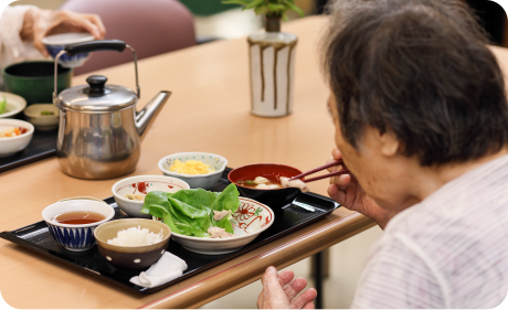 デイサービスのお食事の様子